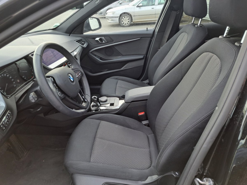 Photo 10 de l'offre de Bmw Série 1 (3) 1.5 116D DKG7 Business Design à 21990€ chez Carlyss automobiles Vitré