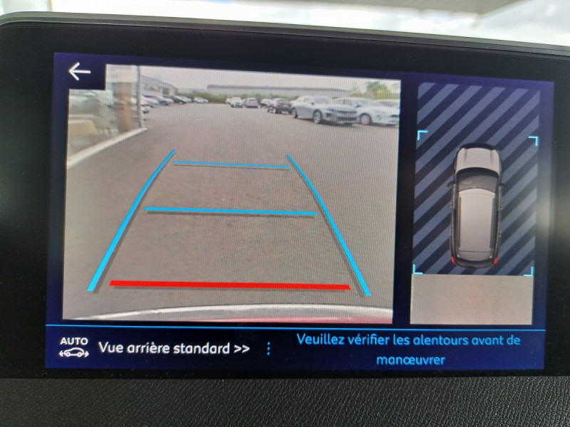 Photo 12 de l'offre de PEUGEOT 3008 (2) BlueHDi 130 S&S EAT8 Allure à 17790€ chez Carlyss automobiles Vitré