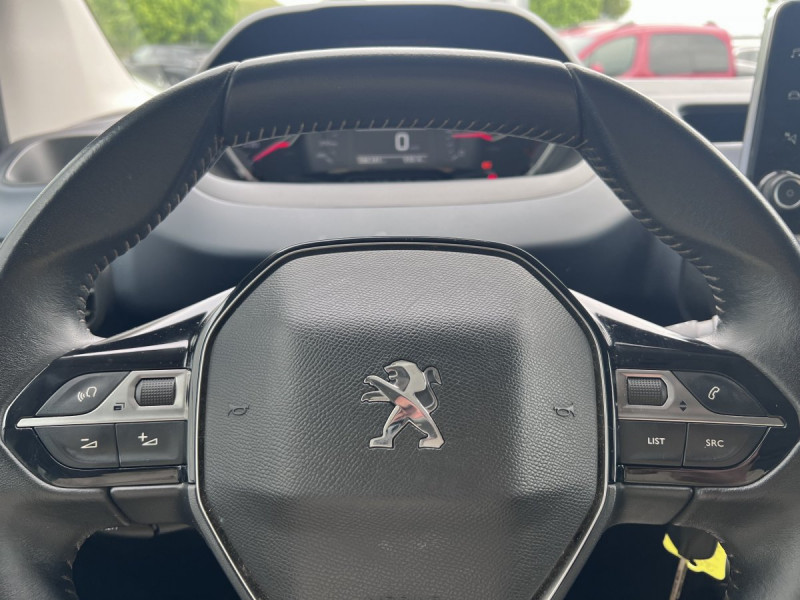 Photo 8 de l'offre de PEUGEOT Rifter BlueHDi 100 S&S Active à 15490€ chez Carlyss automobiles Vitré