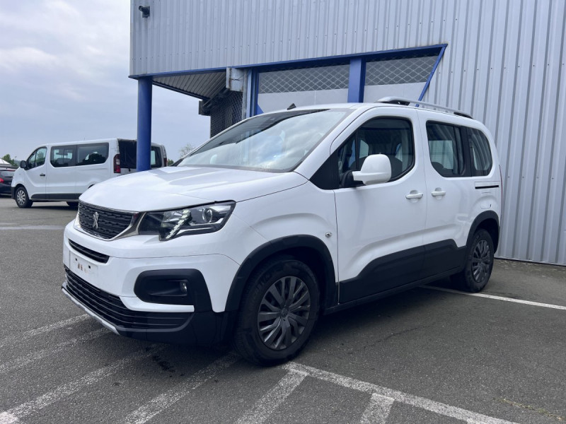 Photo 2 de l'offre de PEUGEOT Rifter BlueHDi 100 S&S Active à 15490€ chez Carlyss automobiles Vitré