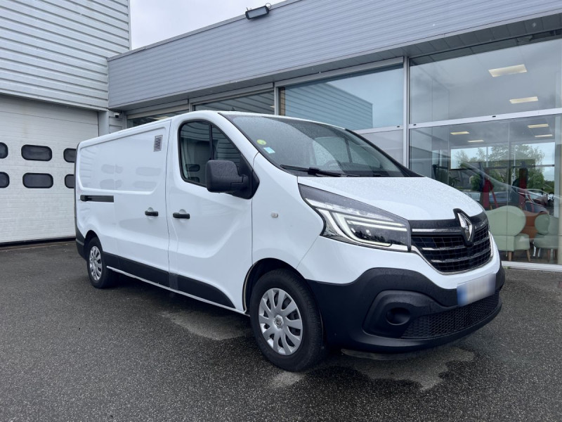 Renault Trafic (3) 19992 euros HT FG GCF L2H1 1200 Energy dCi 145 EDC Diesel Blanc Occasion à vendre