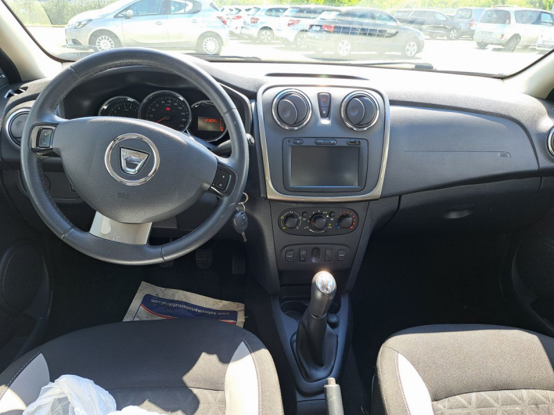 Photo 6 de l'offre de Dacia Sandero (2) Stepway Prestige TCe 90 à 9490€ chez Carlyss automobiles Vitré