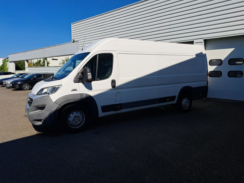 Photo 3 de l'offre de Fiat Ducato (3) 10825 euros HT Maxi 3.5 L H2 2.3 Multijet 130 Pack Pro. à 12990€ chez Carlyss automobiles Vitré