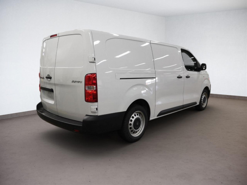 Photo 2 de l'offre de Citroën Jumpy (3) 22908 euros HT XL BHDi 145 EAT8 PACK PREM CONNECT à 27490€ chez Carlyss automobiles Vitré