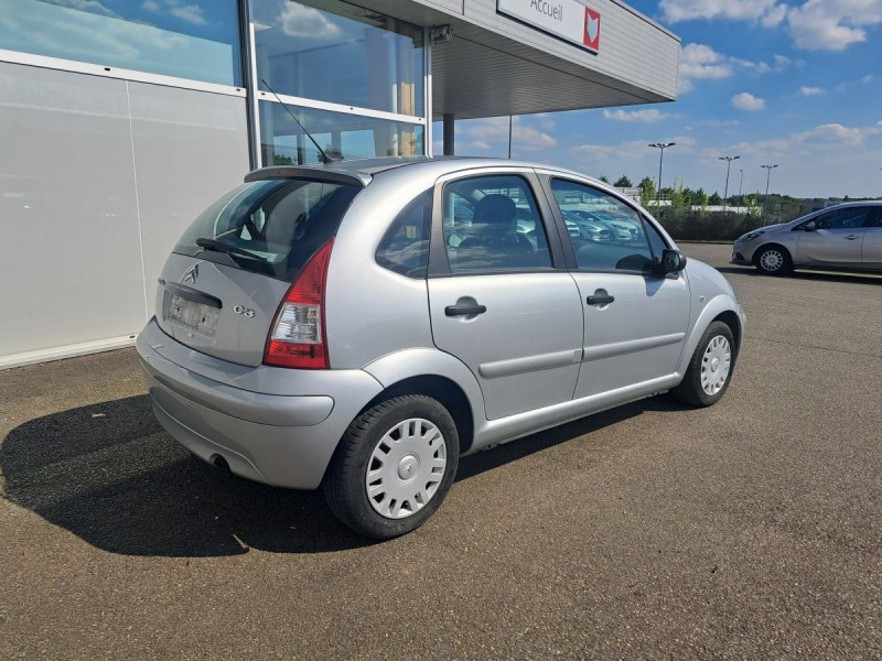 Photo 4 de l'offre de CITROEN C3 1.4i Airplay à 5990€ chez Carlyss automobiles Vitré