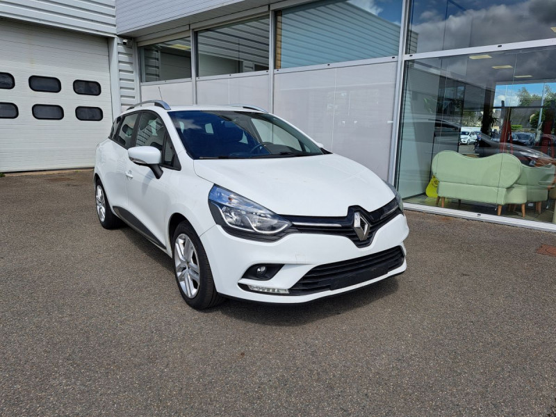 Photo 1 de l'offre de Renault Clio Estate (4) Business TCe 90 à 10790€ chez Carlyss automobiles Vitré