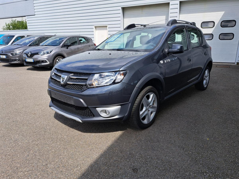 Photo 5 de l'offre de Dacia Sandero (2) Stepway dCi 90 à 10490€ chez Carlyss automobiles Vitré