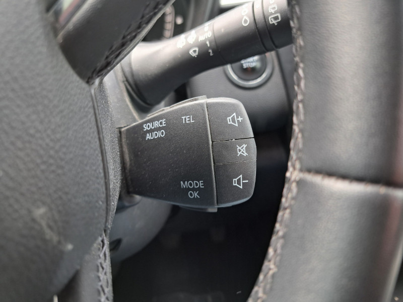 Photo 18 de l'offre de RENAULT Kadjar Business Blue dCi 115 - 21 à 16990€ chez Carlyss automobiles Vitré