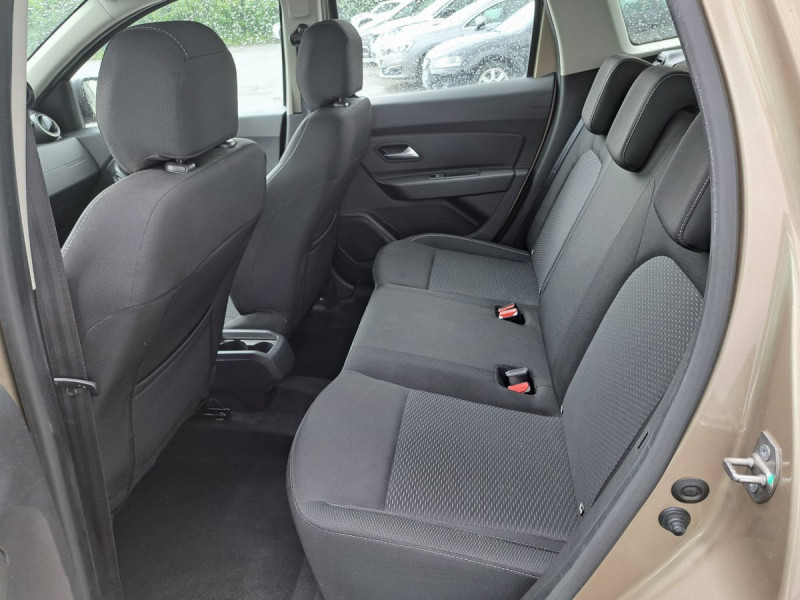 Photo 8 de l'offre de DACIA Duster (2) Confort TCe 100 4x2 2019 à 13990€ chez Carlyss automobiles Vitré