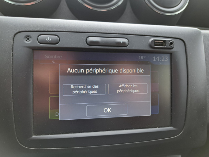 Photo 12 de l'offre de DACIA Duster (2) Confort TCe 100 4x2 2019 à 13990€ chez Carlyss automobiles Vitré