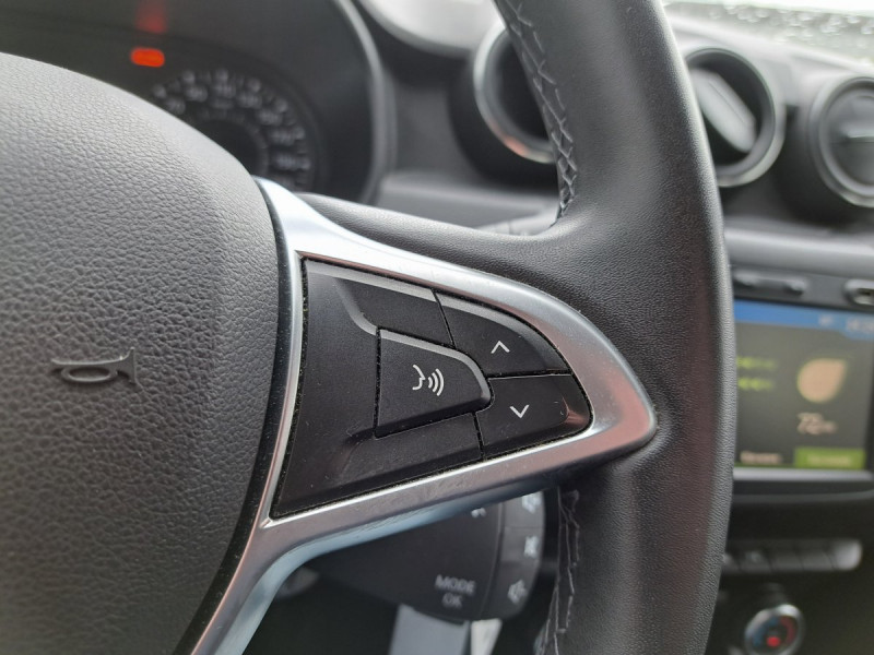 Photo 15 de l'offre de DACIA Duster (2) Confort TCe 100 4x2 2019 à 13990€ chez Carlyss automobiles Vitré