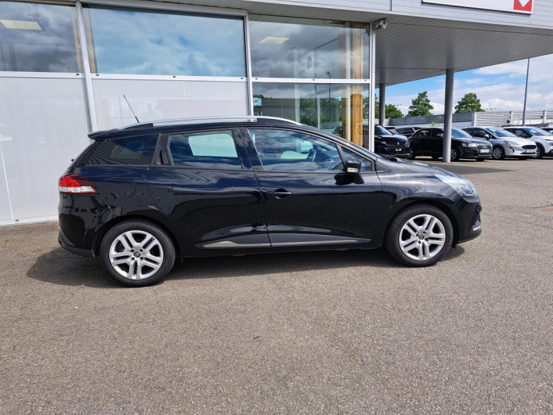 Photo 2 de l'offre de Renault Clio Estate (4) Zen TCe 90 - 18 à 10990€ chez Carlyss automobiles Vitré