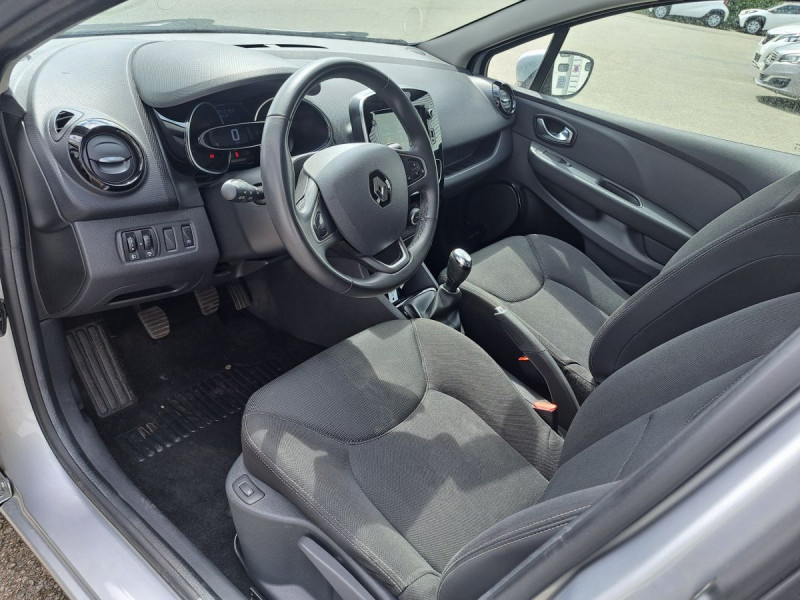 Photo 6 de l'offre de Renault Clio Estate (4) Zen TCe 75 - 18 à 9790€ chez Carlyss automobiles Vitré