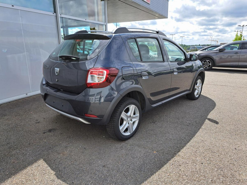 Photo 3 de l'offre de Dacia Sandero (2) Stepway dCi 90 à 10490€ chez Carlyss automobiles Vitré