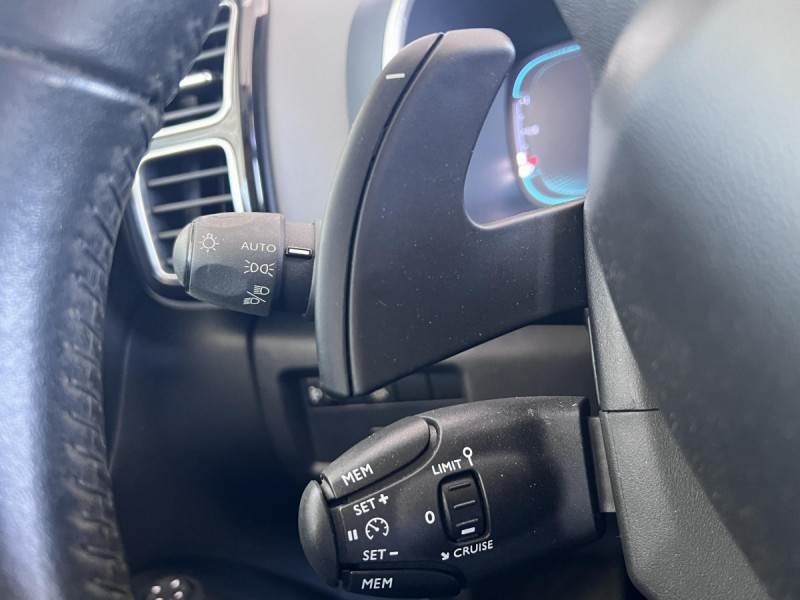 Photo 17 de l'offre de CITROEN C5 Aircross BlueHDi 180 S&S EAT8 Feel à 18990€ chez Carlyss automobiles Vitré