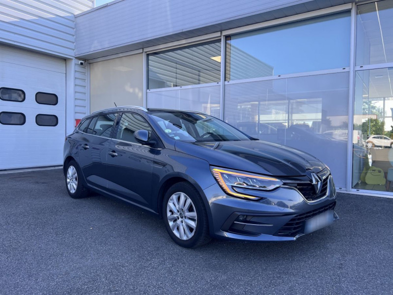Photo 1 de l'offre de Renault Mégane Estate (4) Business Blue dCi 115 EDC à 13790€ chez Carlyss automobiles Vitré