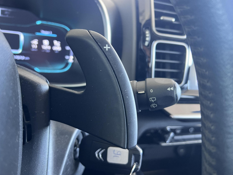 Photo 16 de l'offre de CITROEN C5 Aircross BlueHDi 180 S&S EAT8 Feel à 18990€ chez Carlyss automobiles Vitré