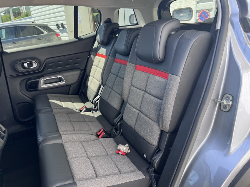 Photo 7 de l'offre de CITROEN C5 Aircross BlueHDi 180 S&S EAT8 Feel à 18990€ chez Carlyss automobiles Vitré