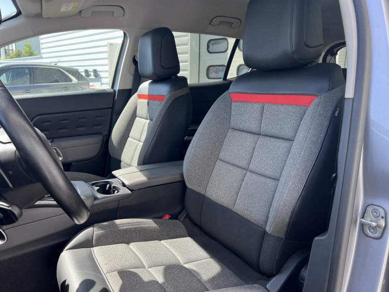 Photo 6 de l'offre de CITROEN C5 Aircross BlueHDi 180 S&S EAT8 Feel à 18990€ chez Carlyss automobiles Vitré