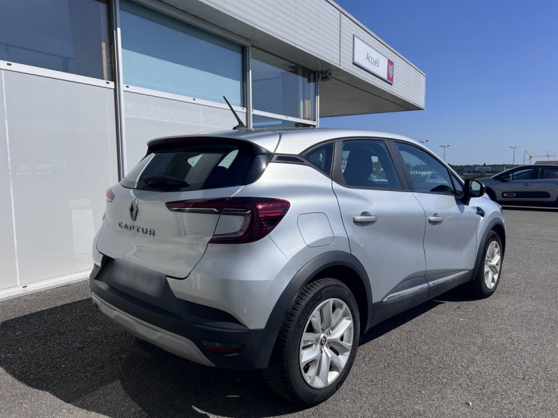 Photo 4 de l'offre de Renault Captur (2) Business Blue dCi 115 à 13990€ chez Carlyss automobiles Vitré