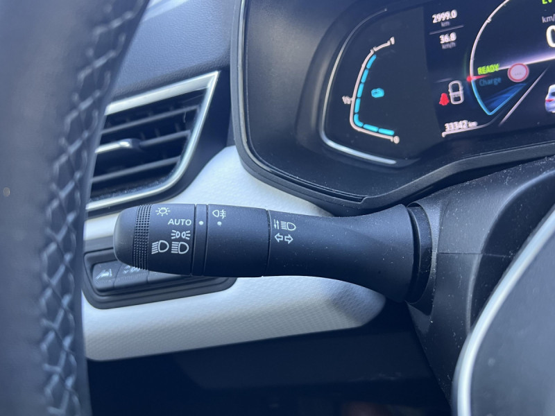 Photo 18 de l'offre de RENAULT Clio (5) Evolution E-Tech hybride 145 à 17490€ chez Carlyss automobiles Vitré