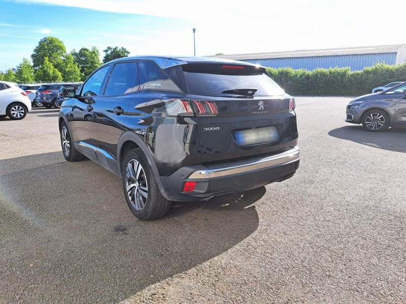 Photo 4 de l'offre de PEUGEOT 3008 (2) BlueHDi 130 S&S EAT8 Allure Pack à 22490€ chez Carlyss automobiles Vitré