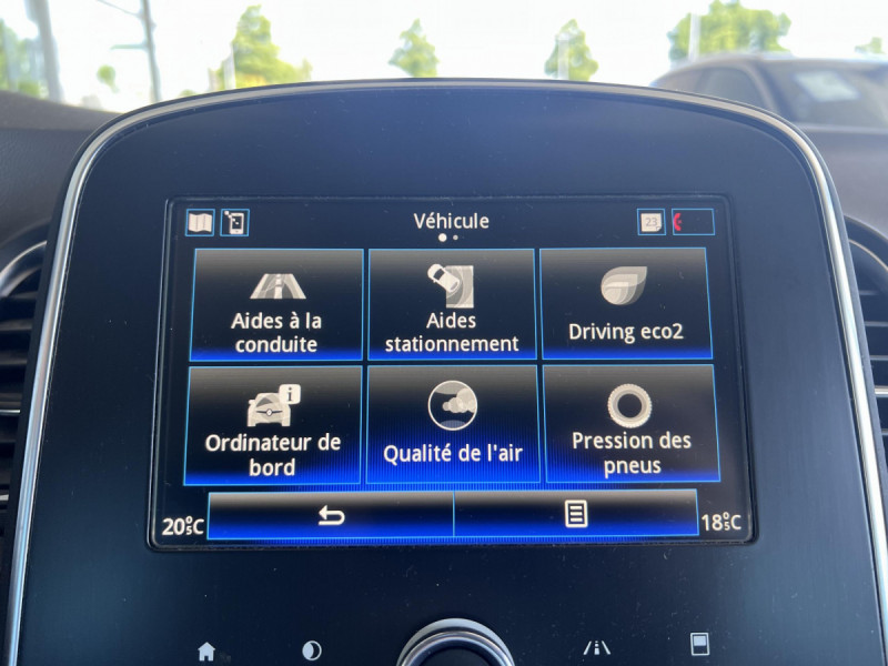 Photo 13 de l'offre de RENAULT Grand Scénic (3) Business Blue dCi 120 à 15290€ chez Carlyss automobiles Vitré