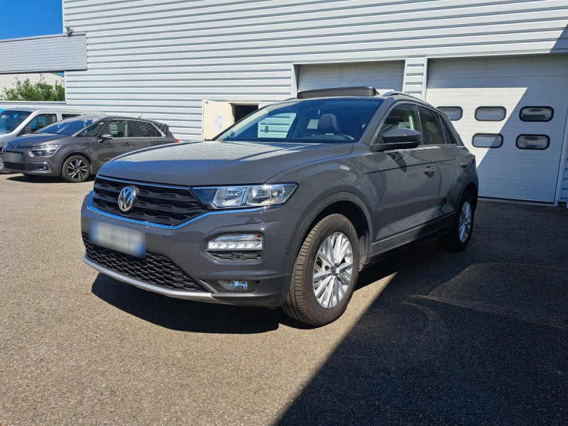 Photo 5 de l'offre de VOLKSWAGEN T-Roc 1.5 TSI 150 EVO FIRST EDITION à 20490€ chez Carlyss automobiles Vitré
