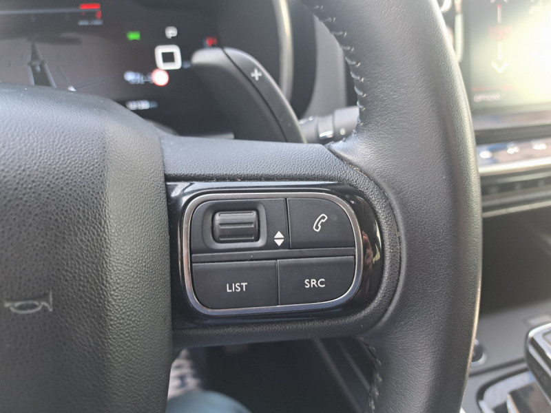 Photo 27 de l'offre de CITROEN C5 Aircross BlueHDi 130 S&S EAT8 Feel à 17490€ chez Carlyss automobiles Vitré