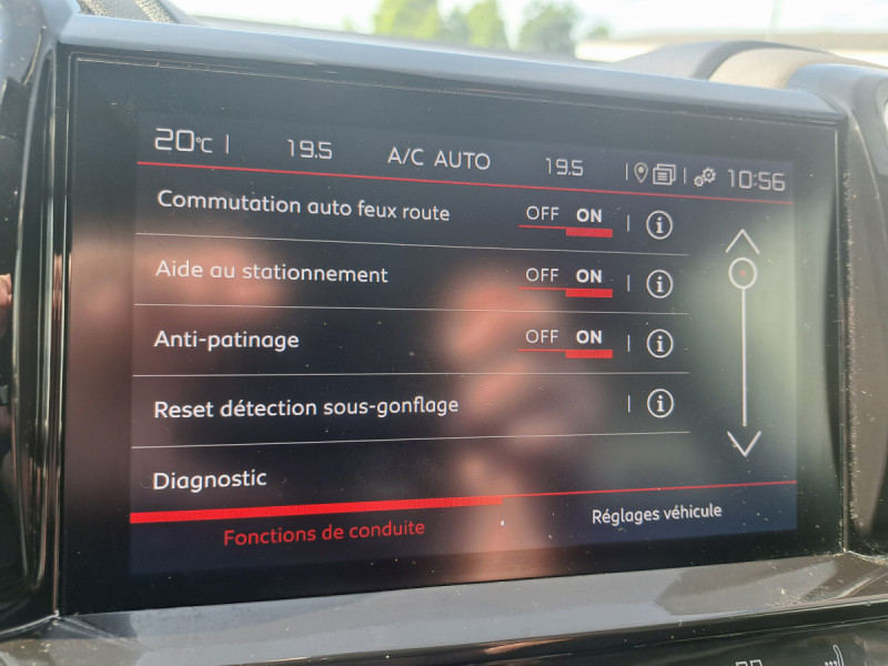 Photo 14 de l'offre de CITROEN C5 Aircross BlueHDi 130 S&S EAT8 Feel à 17490€ chez Carlyss automobiles Vitré