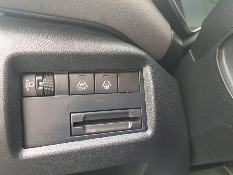 Photo 25 de l'offre de CITROEN C5 Aircross BlueHDi 130 S&S EAT8 Feel à 17490€ chez Carlyss automobiles Vitré