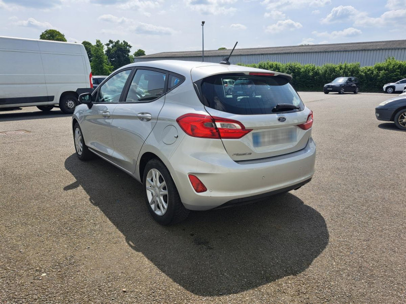 Photo 4 de l'offre de Ford Fiesta (7) 1.0 EcoBoost 95ch CONNECT BUSINESS à 10490€ chez Carlyss automobiles Vitré