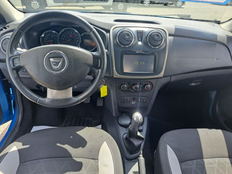 Photo 10 de l'offre de Dacia Sandero (2) Stepway Prestige dCi 90 E6 à 7990€ chez Carlyss automobiles Vitré