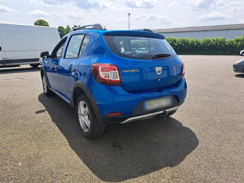 Photo 4 de l'offre de Dacia Sandero (2) Stepway Prestige dCi 90 E6 à 7990€ chez Carlyss automobiles Vitré