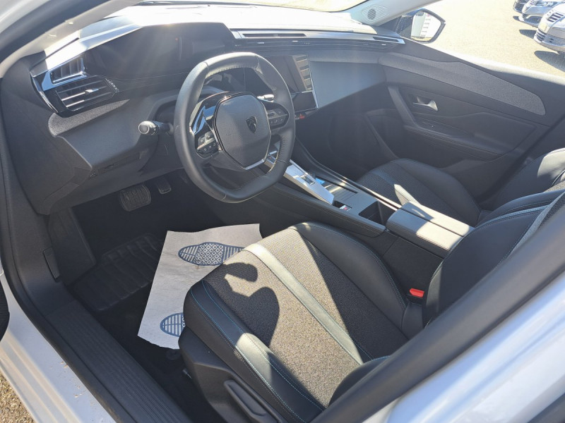 Photo 15 de l'offre de Peugeot 308 (3) 1.5 BLUEHDI 130 AUTO8 ALLURE à 23990€ chez Carlyss automobiles Vitré