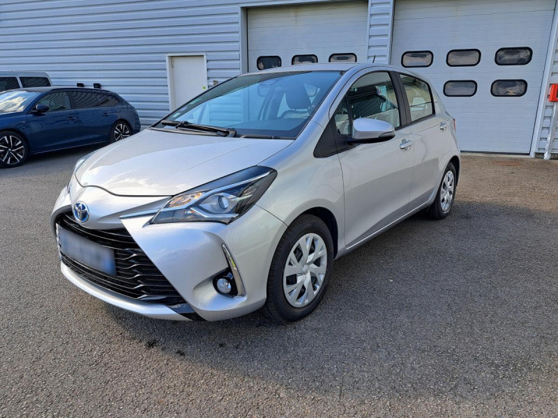 Photo 5 de l'offre de Toyota Yaris Hybride (3) 1.5 VVT-I HYBRID France Business à 14990€ chez Carlyss automobiles Vitré