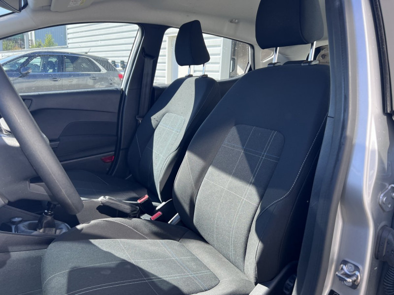 Photo 5 de l'offre de Ford Fiesta (7) 1.0 EcoBoost 95ch CONNECT BUSINESS à 13490€ chez Carlyss automobiles Vitré
