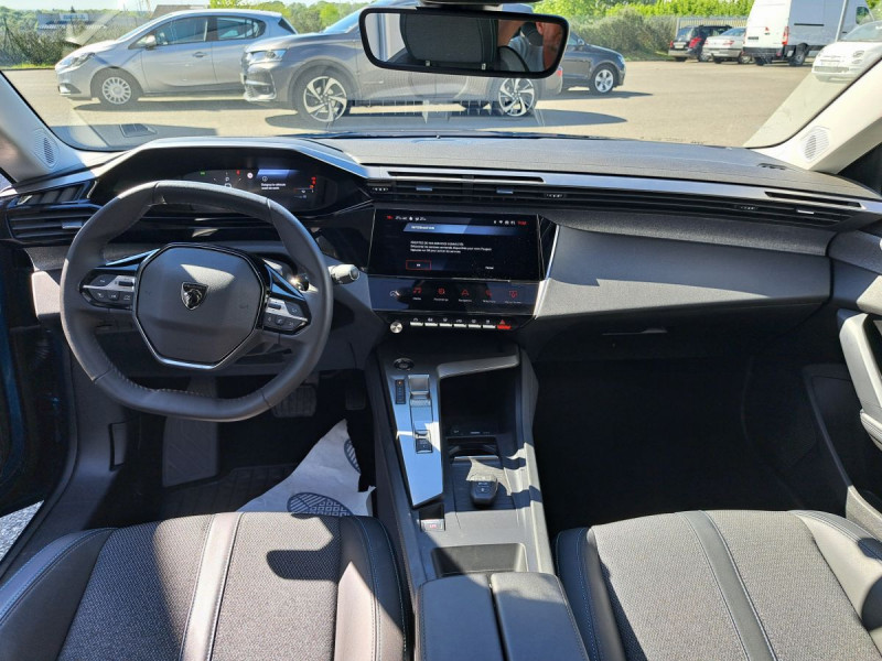 Photo 11 de l'offre de Peugeot 308 (3) 1.5 BLUEHDI 130 AUTO8 ALLURE à 23990€ chez Carlyss automobiles Vitré