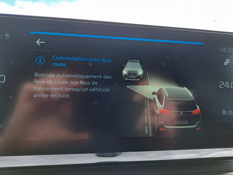 Photo 18 de l'offre de PEUGEOT 5008 (2) BlueHDi 180 S&S EAT8 Allure Pack à 27490€ chez Carlyss automobiles Vitré