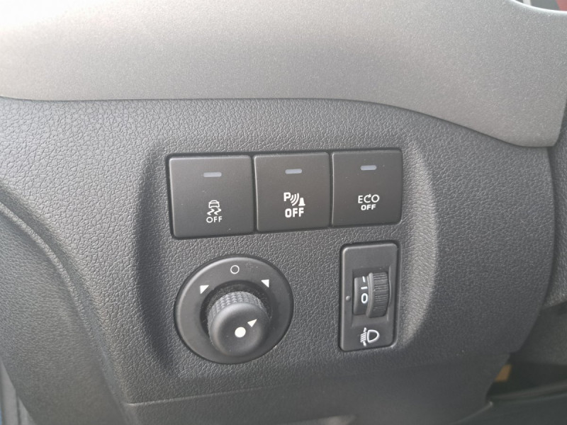 Photo 15 de l'offre de Citroën Berlingo Multispace (2) BlueHDi 100 S&S ETG6 Feel à 15490€ chez Carlyss automobiles Vitré