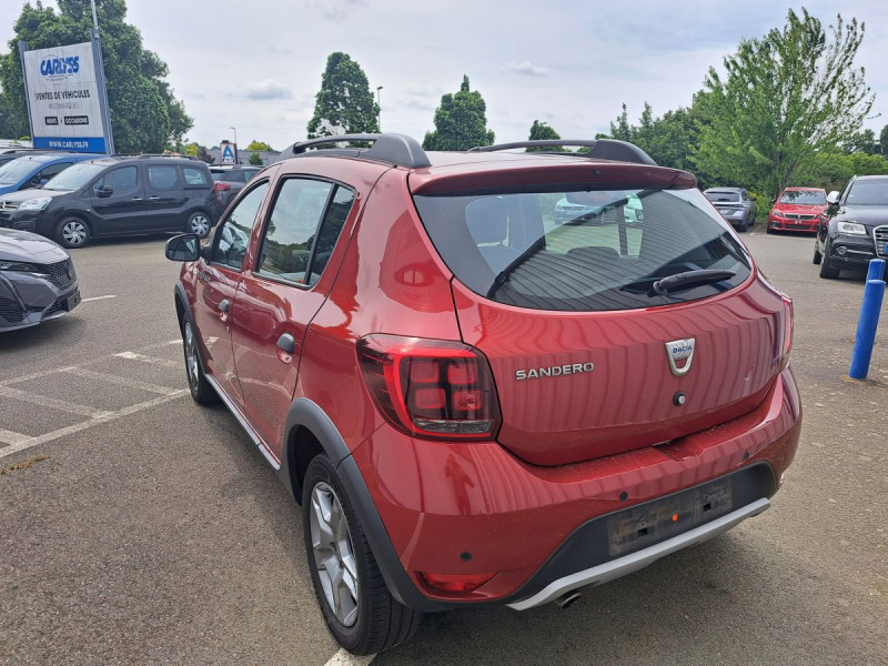 Photo 3 de l'offre de Dacia Sandero (2) Stepway Navy TCe 90 à 11790€ chez Carlyss automobiles Vitré