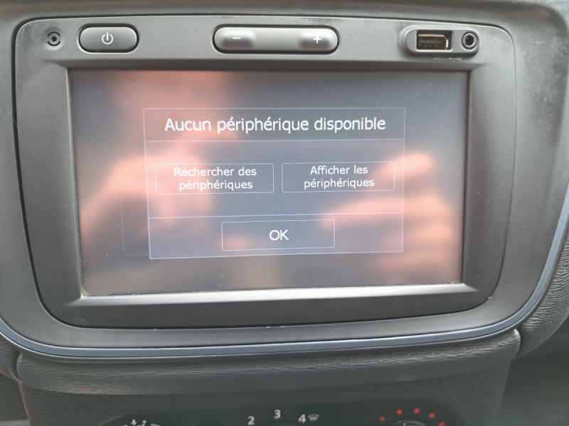 Photo 12 de l'offre de Dacia Lodgy 7 Places Nouveau Stepway dCi 110 E6 à 13490€ chez Carlyss automobiles Vitré