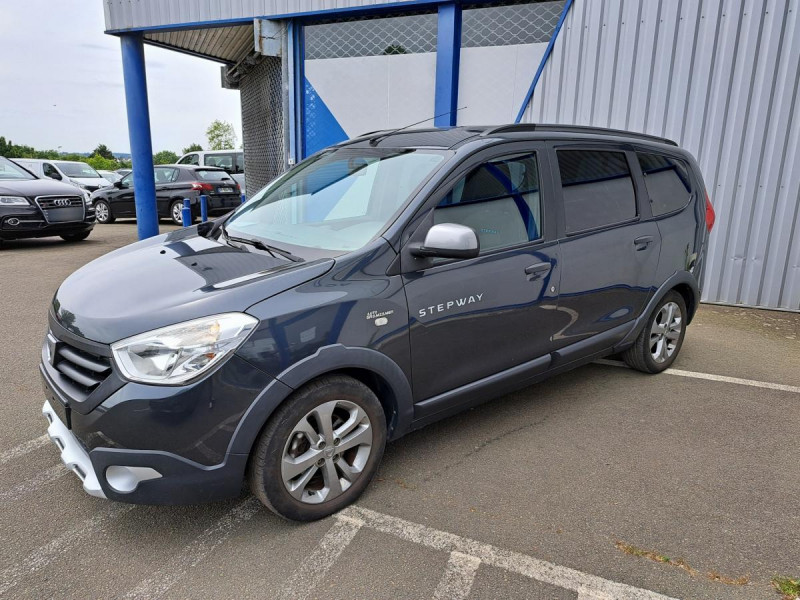 Photo 2 de l'offre de Dacia Lodgy 7 Places Nouveau Stepway dCi 110 E6 à 13490€ chez Carlyss automobiles Vitré