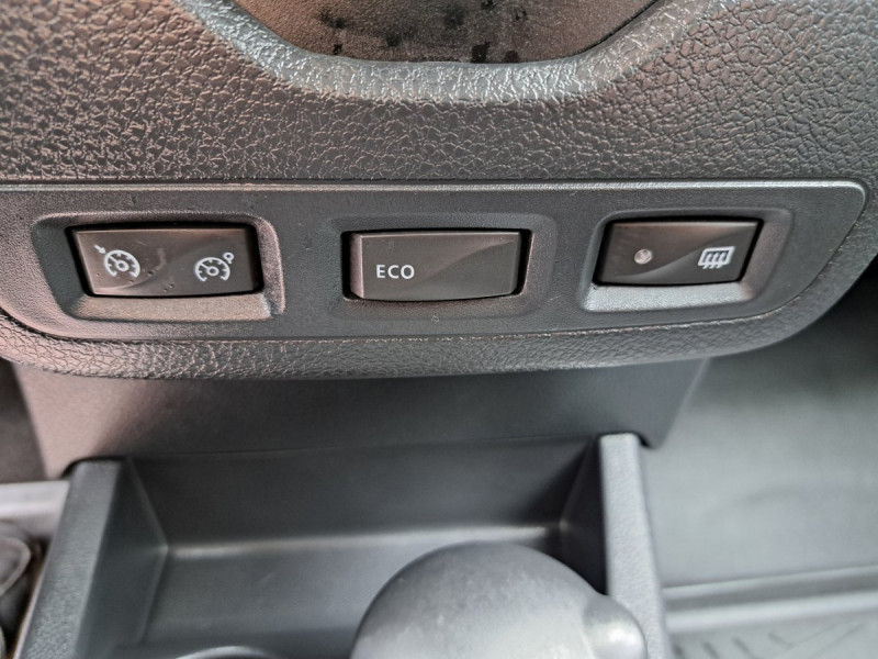 Photo 16 de l'offre de Dacia Lodgy 7 Places Nouveau Stepway dCi 110 E6 à 13490€ chez Carlyss automobiles Vitré