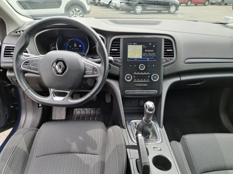 Photo 8 de l'offre de Renault Mégane Berline (4) Business Blue dCi 115 à 13990€ chez Carlyss automobiles Vitré