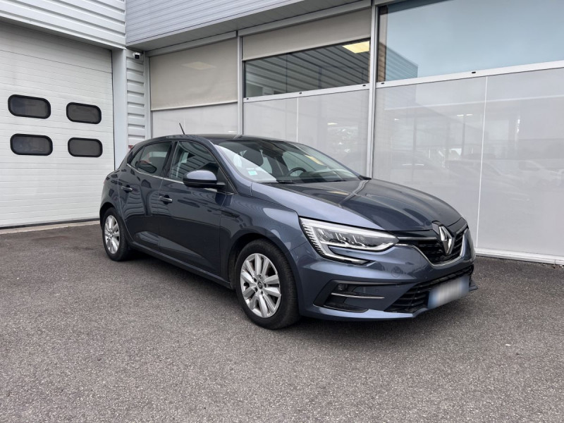 Photo 1 de l'offre de Renault Mégane Berline (4) Business Blue dCi 115 -21B à 14490€ chez Carlyss automobiles Vitré