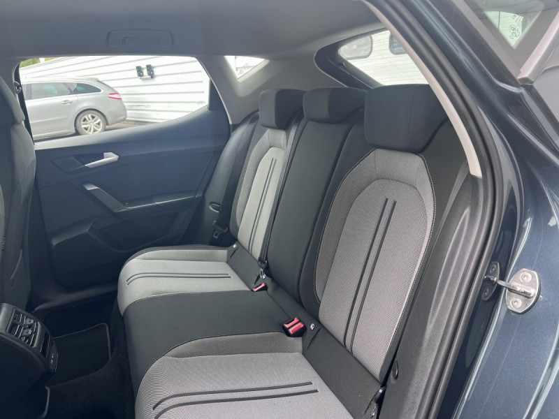 Photo 8 de l'offre de Seat Leon (4) 1.0 TSI 110 S&S Style à 17290€ chez Carlyss automobiles Vitré