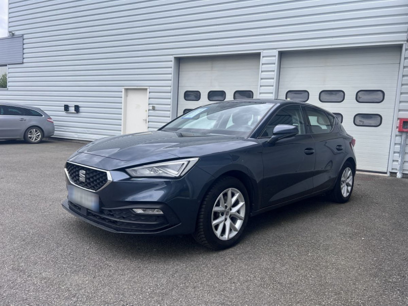 Photo 2 de l'offre de Seat Leon (4) 1.0 TSI 110 S&S Style à 17290€ chez Carlyss automobiles Vitré
