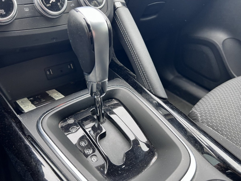 Photo 16 de l'offre de RENAULT Kadjar Business TCe 140 EDC FAP - 21 à 15490€ chez Carlyss automobiles Vitré