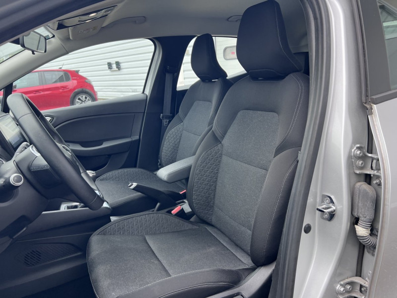 Photo 6 de l'offre de RENAULT Clio (5) Business TCe 90 -21 à 10990€ chez Carlyss automobiles Vitré